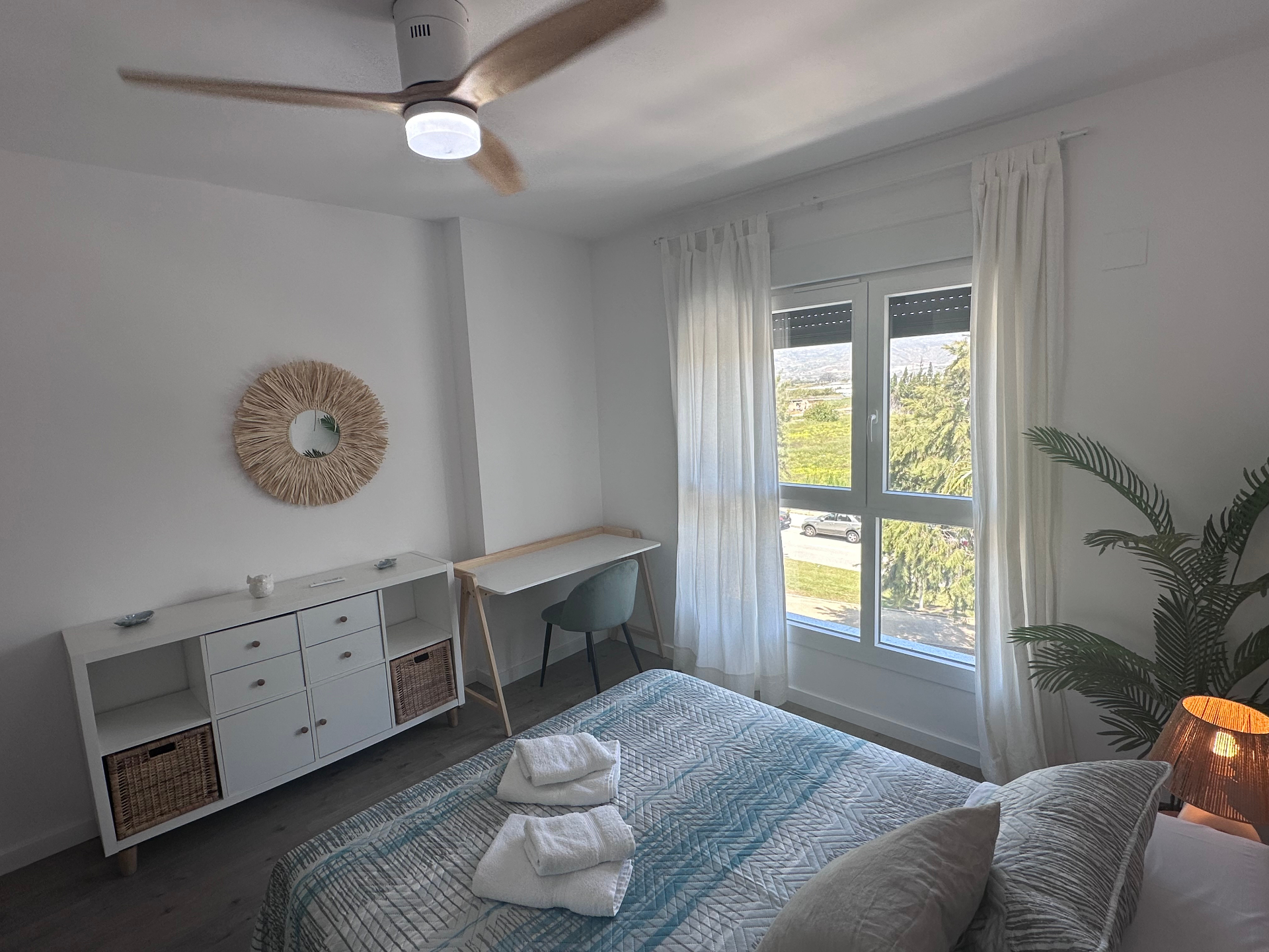 Aguacate Beach AB-D12B - Dormitorio con vistas