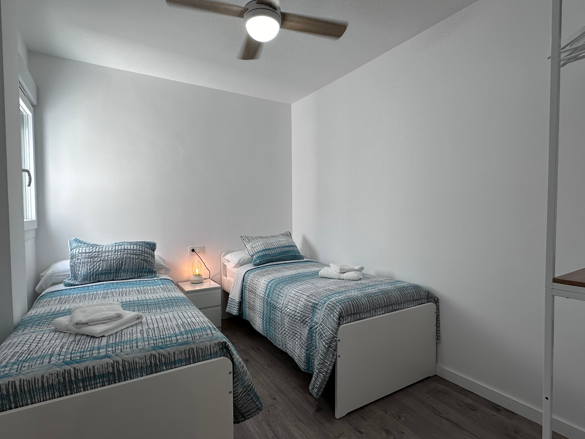 Aguacate Beach AB-D12B - Dormitorio doble camas